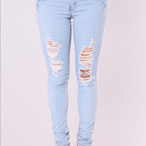 Fashionnova wildfire skinny jeans